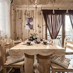 Casa vacanze Orawskie Ranczo-domki W Naturze Z Jacuzzi & Sauna Harkabuz